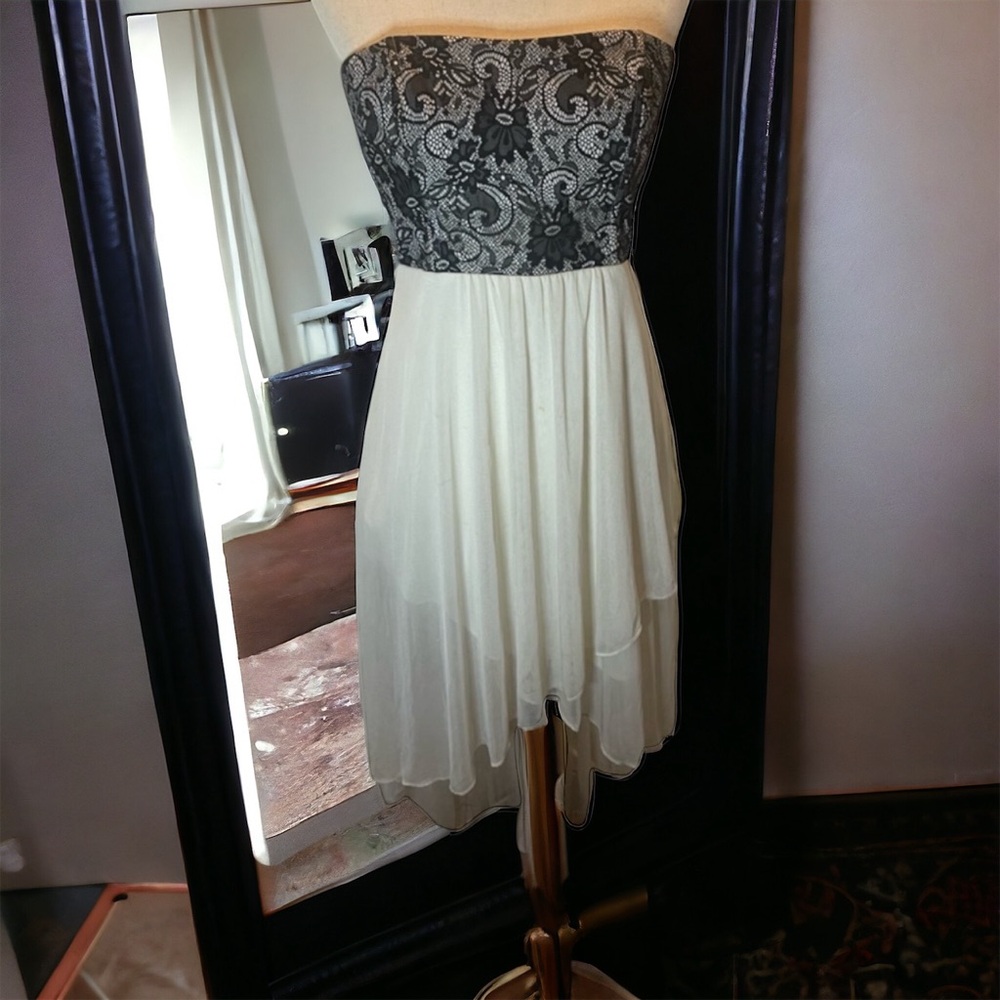 5 for $20🫟🛍️🔵 Pompous Girly Strapless Girls Dress. Size 13Jr